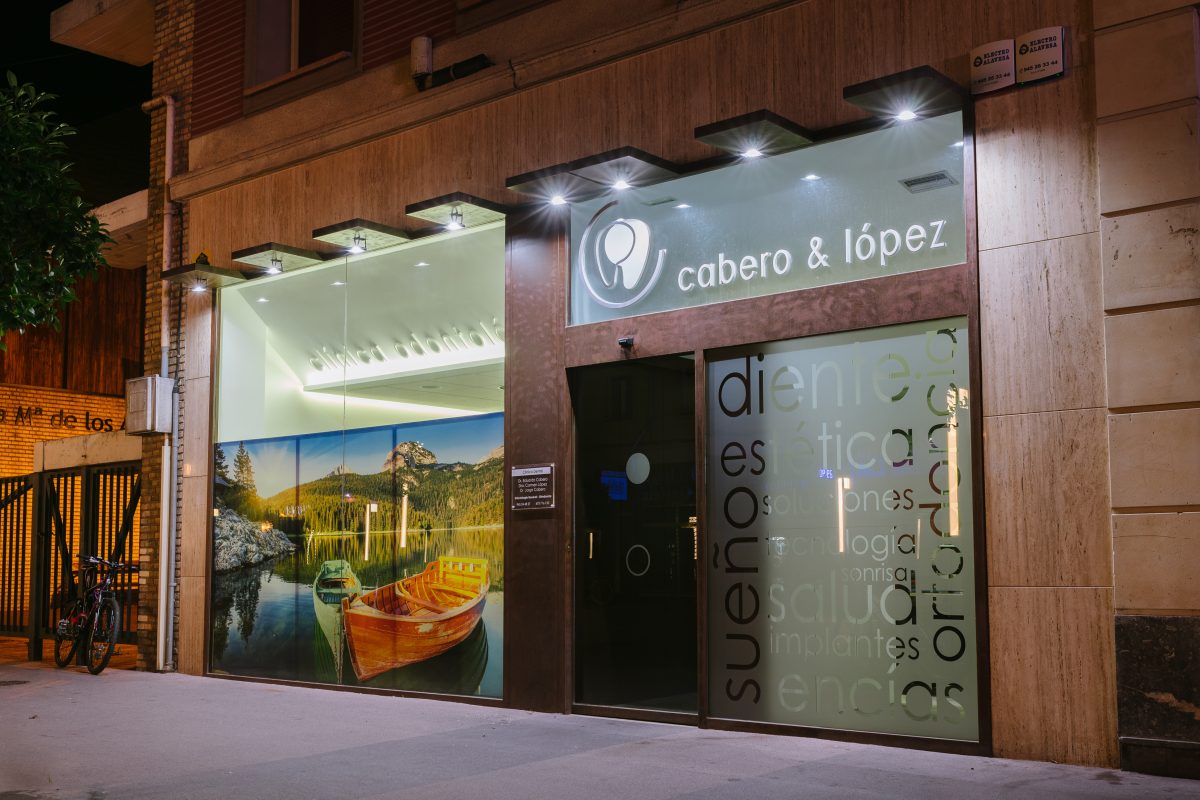 clinica_dental_vitoria_cabero_lopez